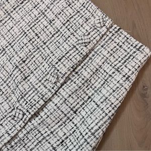 H&M Boucle Mini Skirt